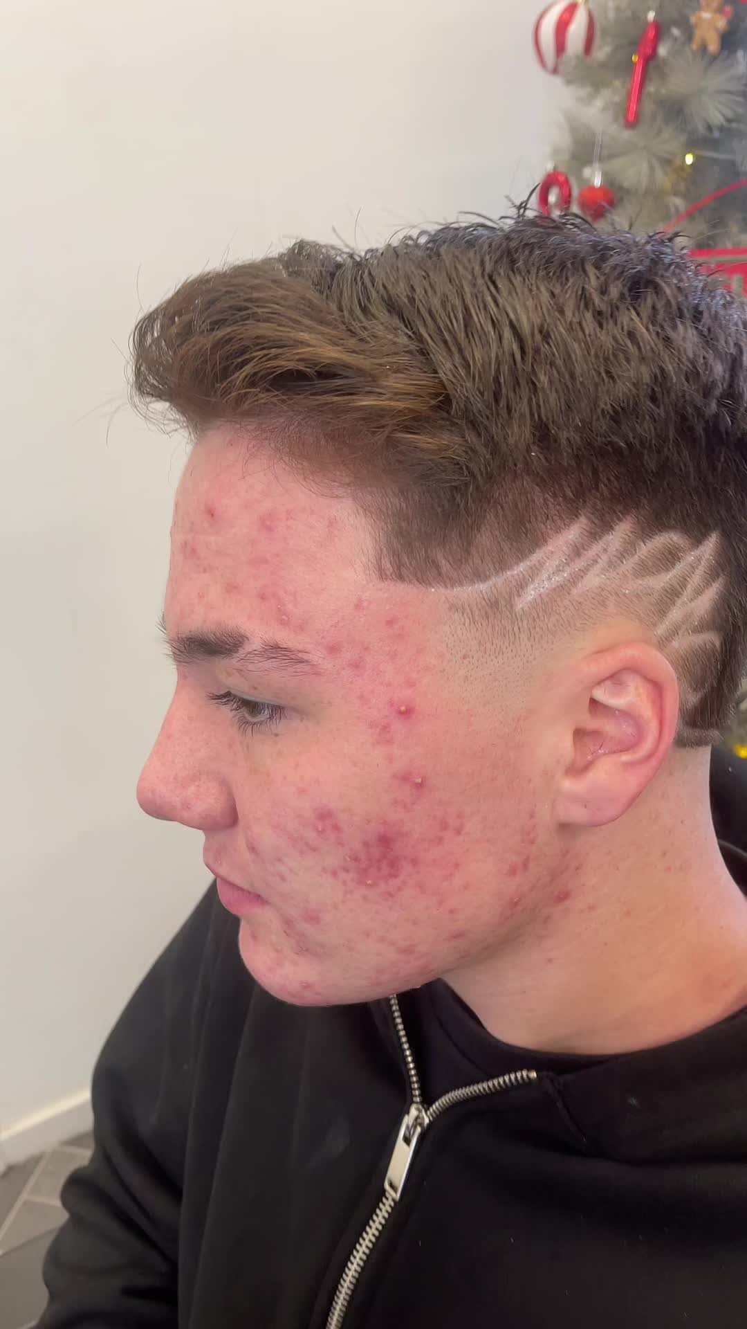 @barberlouie