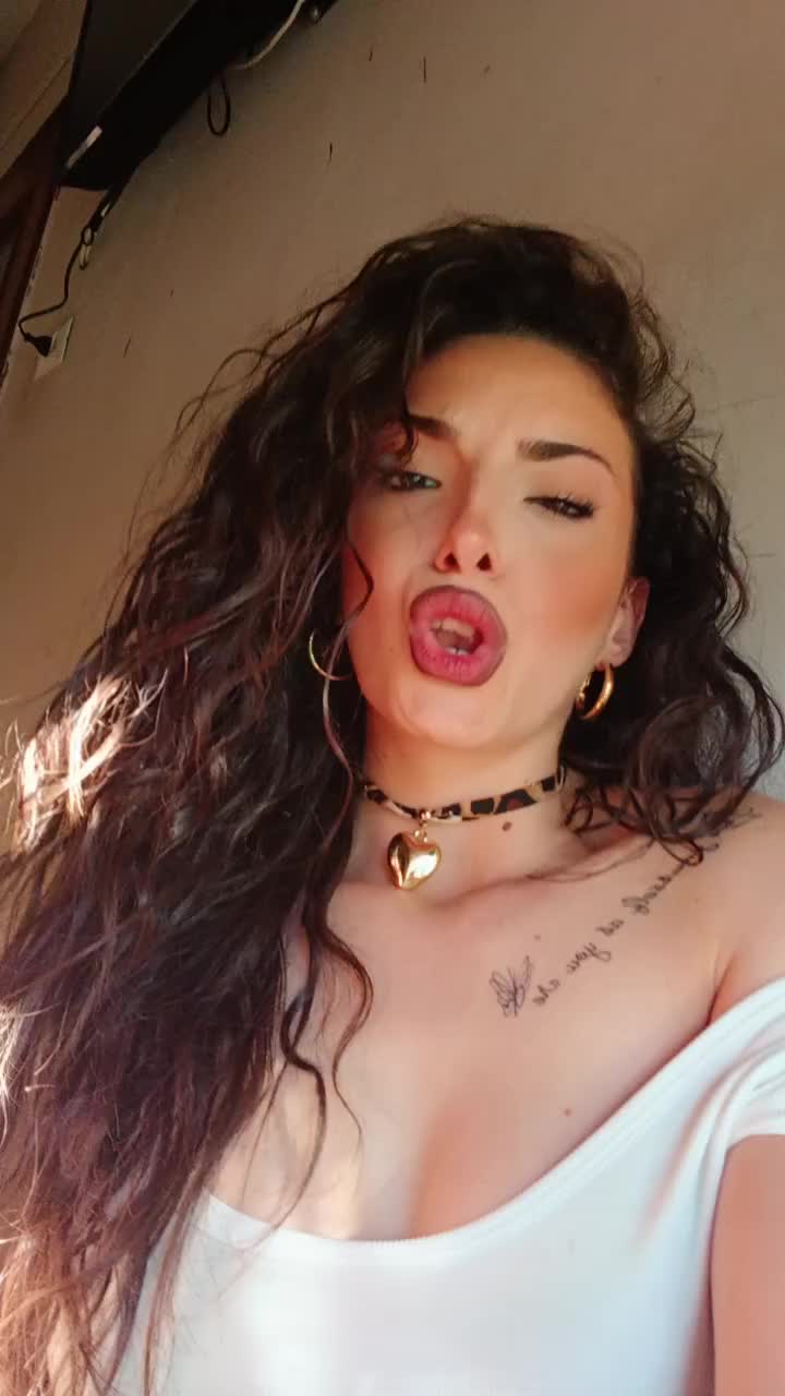 @Katia🖤