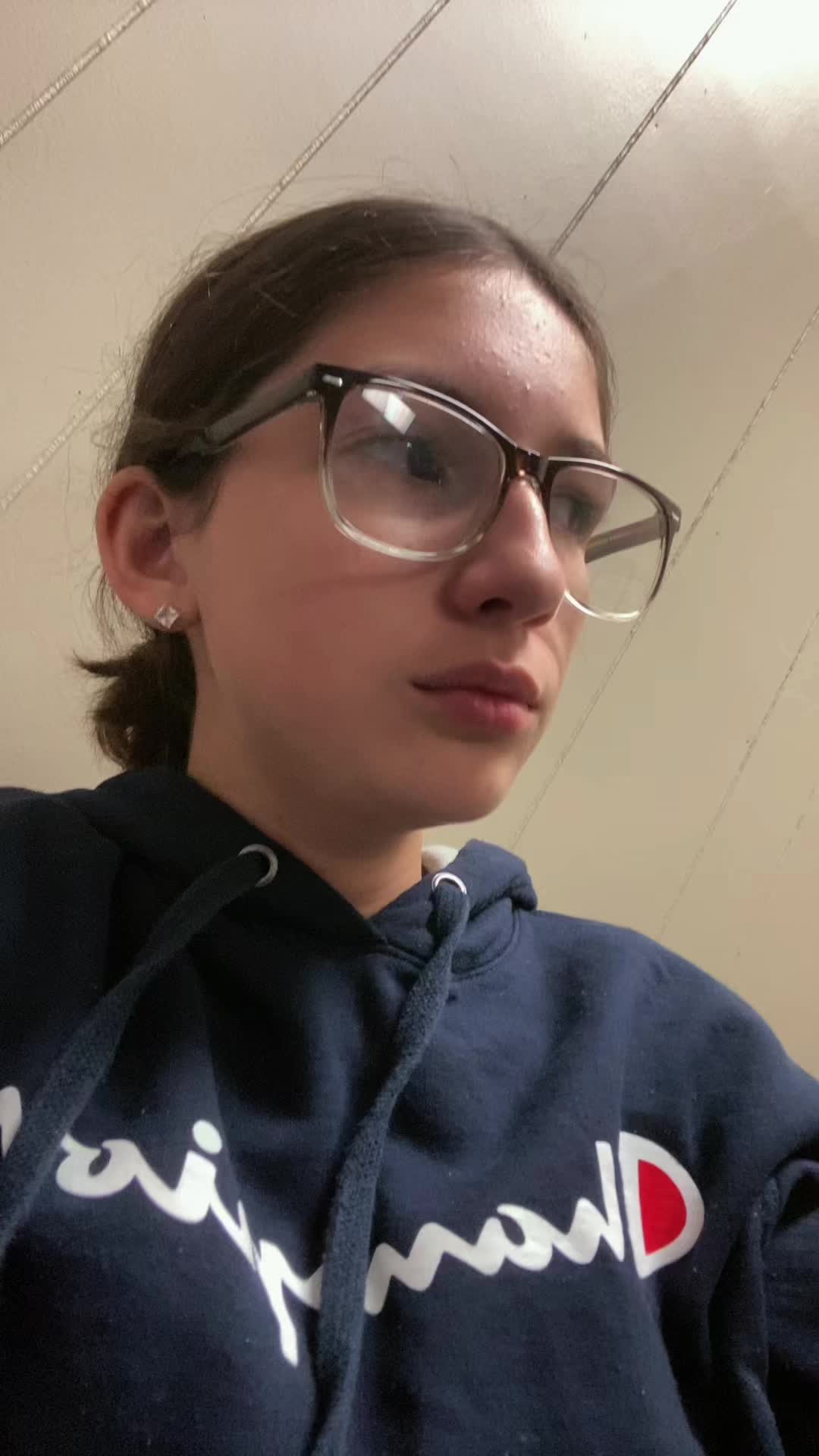 @MIA MOORE🖕🏻🫦🤬🤦🏻♀️😂