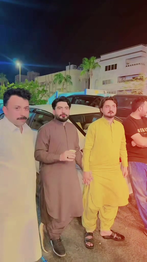 @Sardar Aamir ali khushik