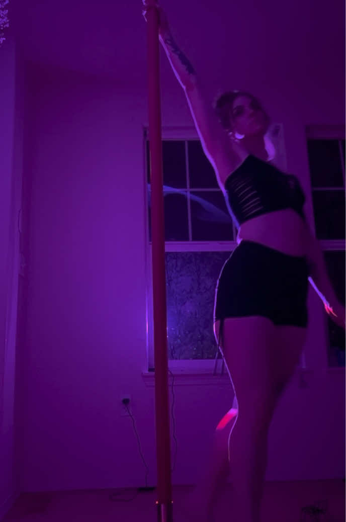 @myceliarose