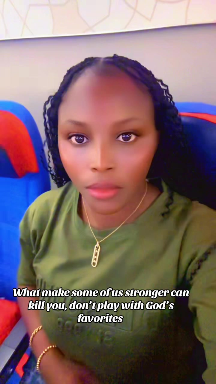 @This_is_Queen 👑👸👸👑🧿🧿🧿