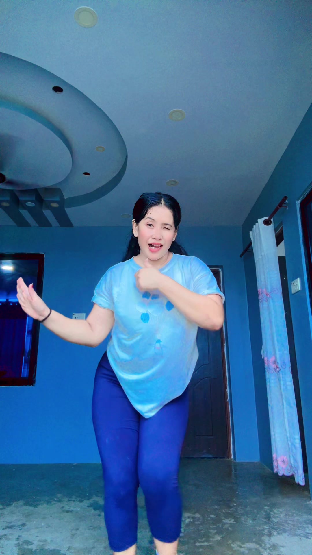 @Sim_budha❤️😘