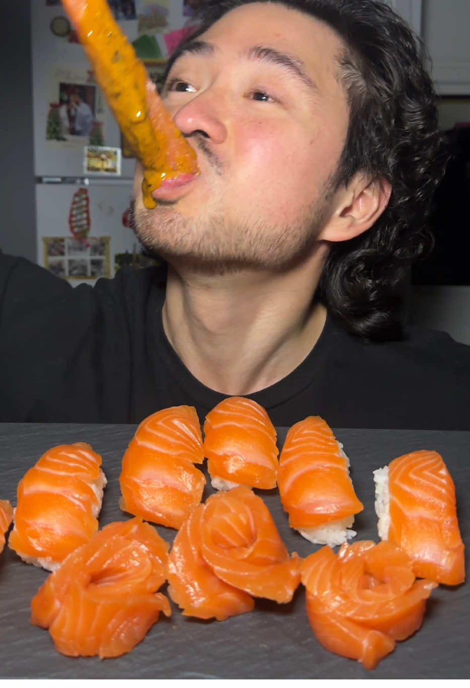 @AlexEatsWorld 😋