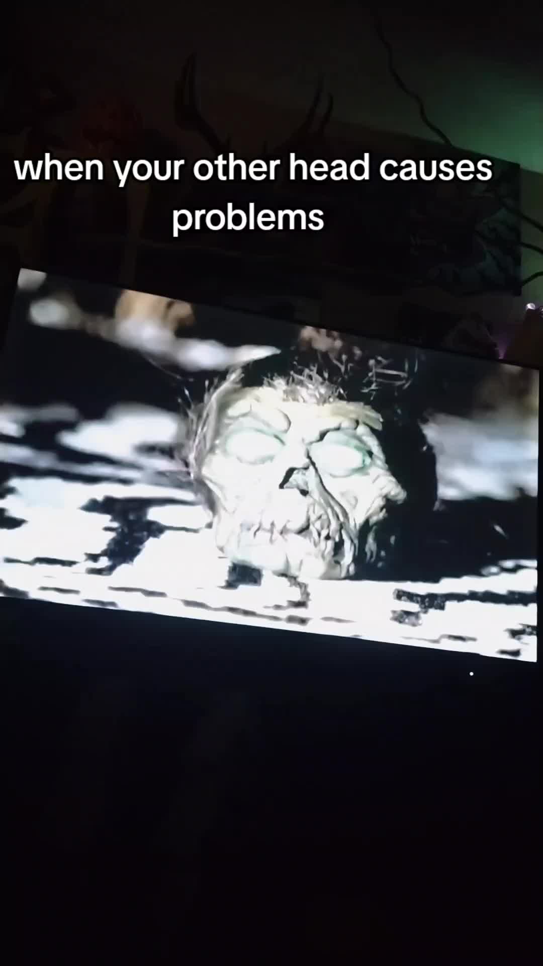 @creepshow🦠