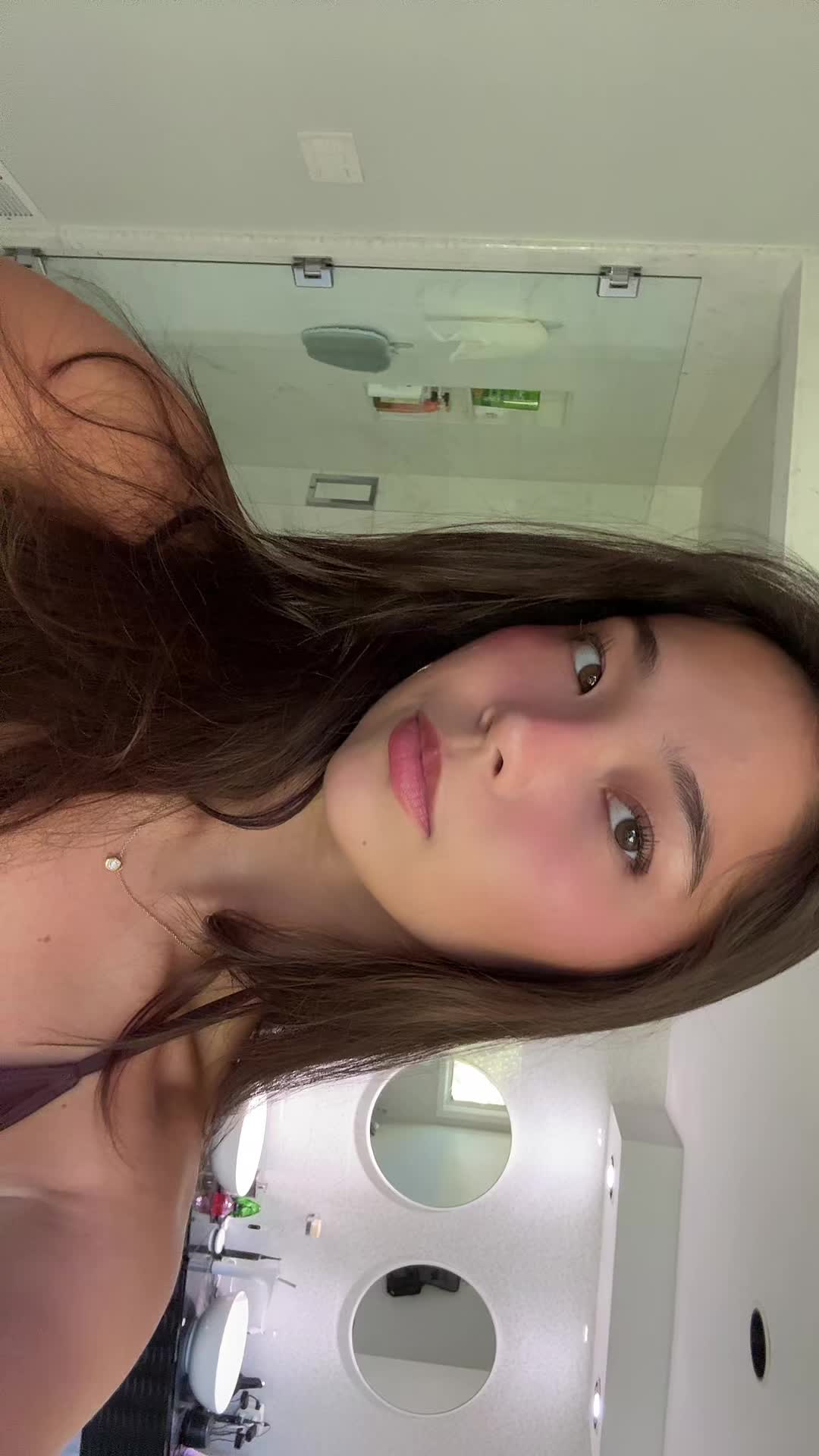 @leina