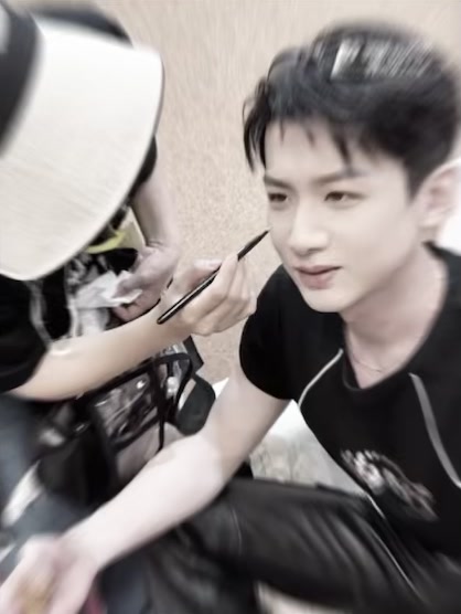 @此 生 賦 予 白 敬 亭 ^