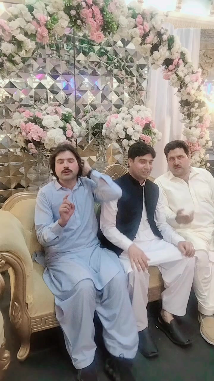 @shawalkhan