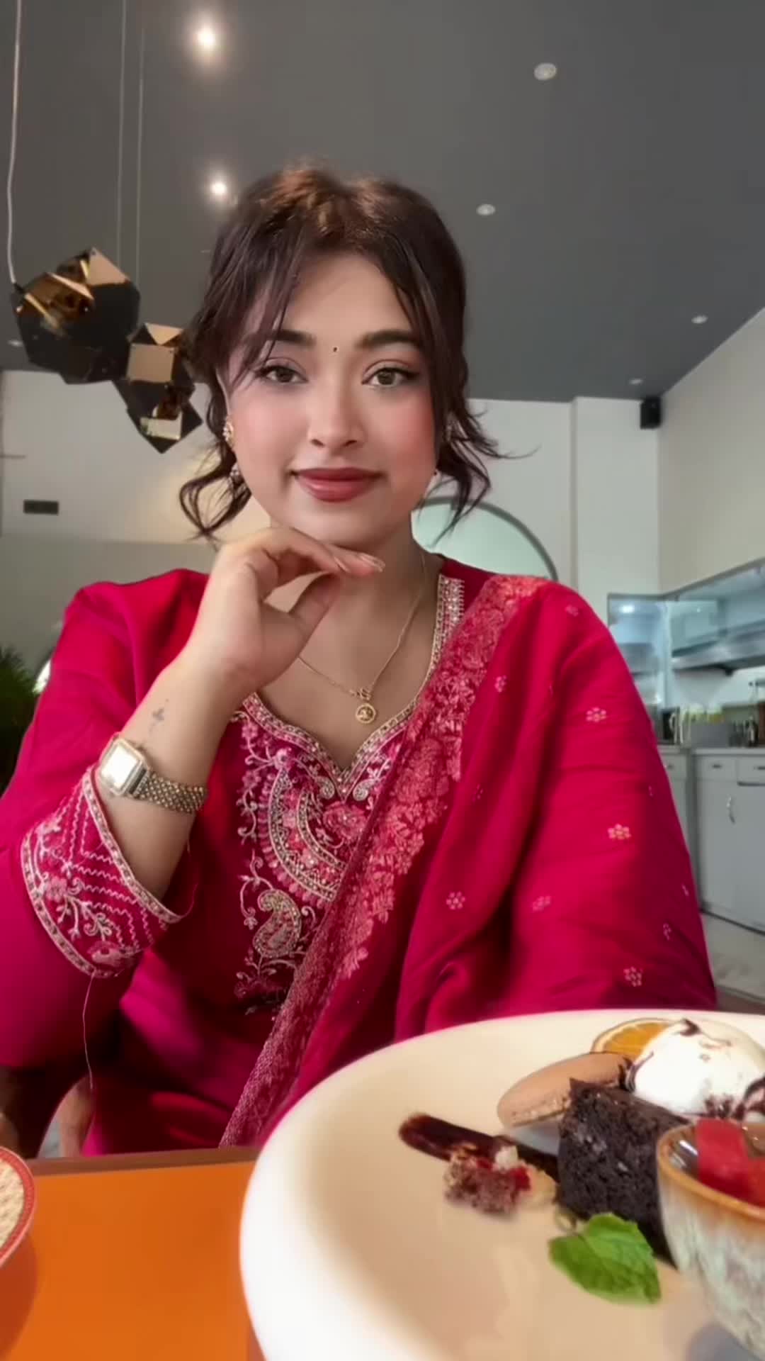 @Roshni Kc