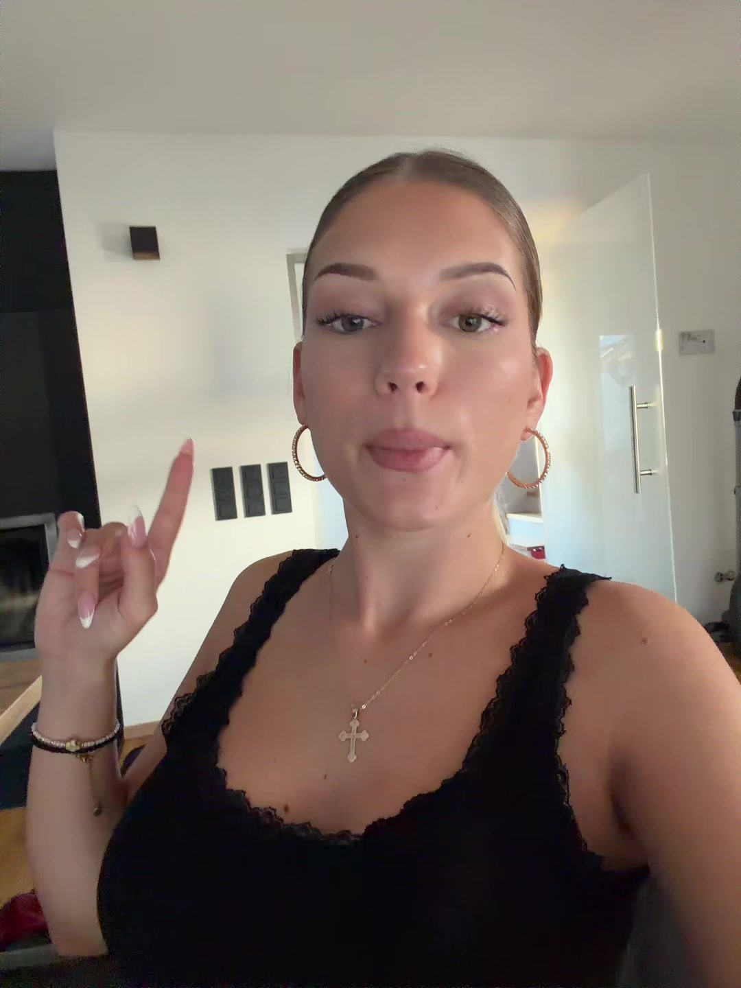 @lena
