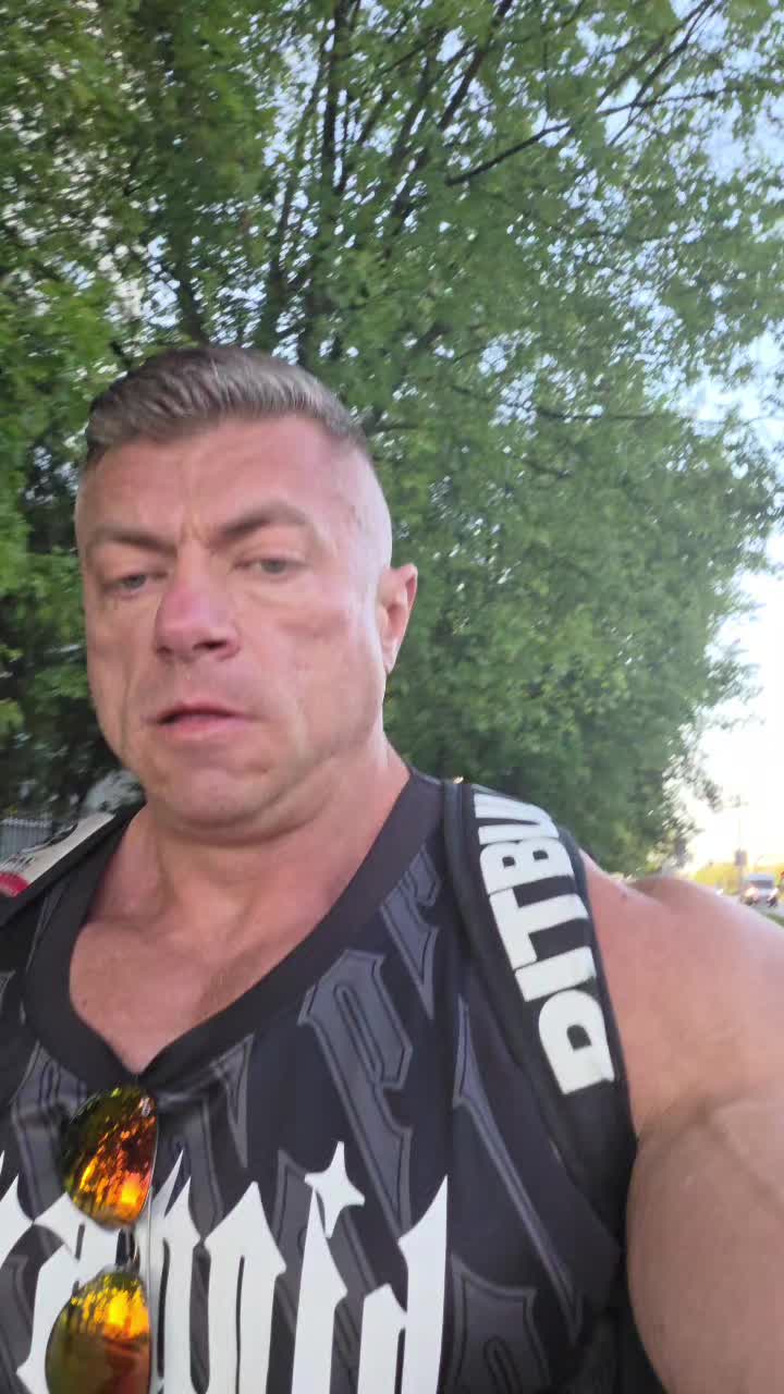 @Adam Klawiński Zawodnik Trener