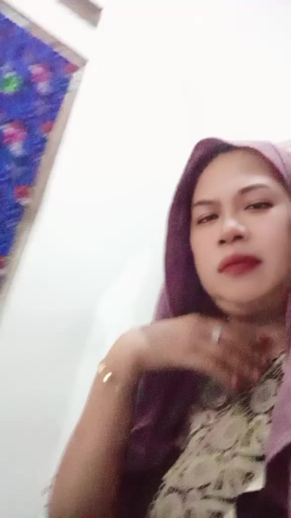 @kamilaputri139
