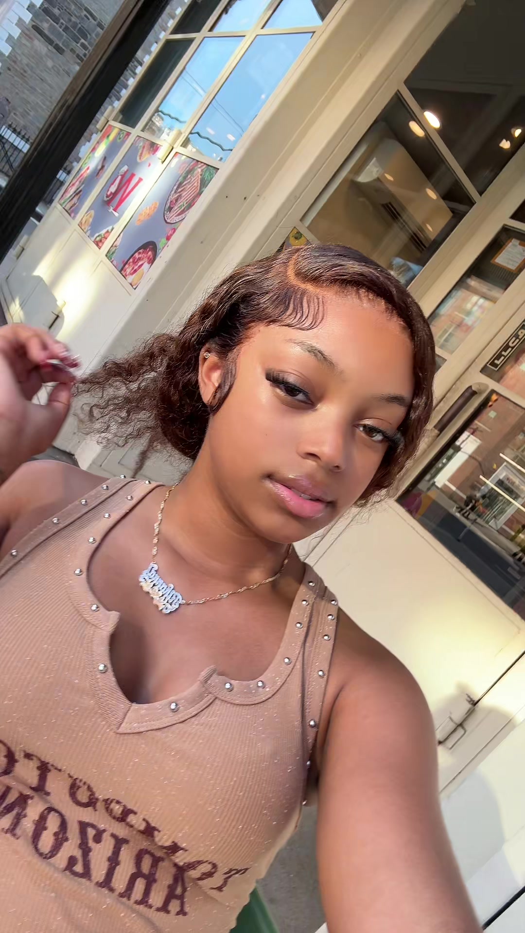 @rihanna 🪐🤎