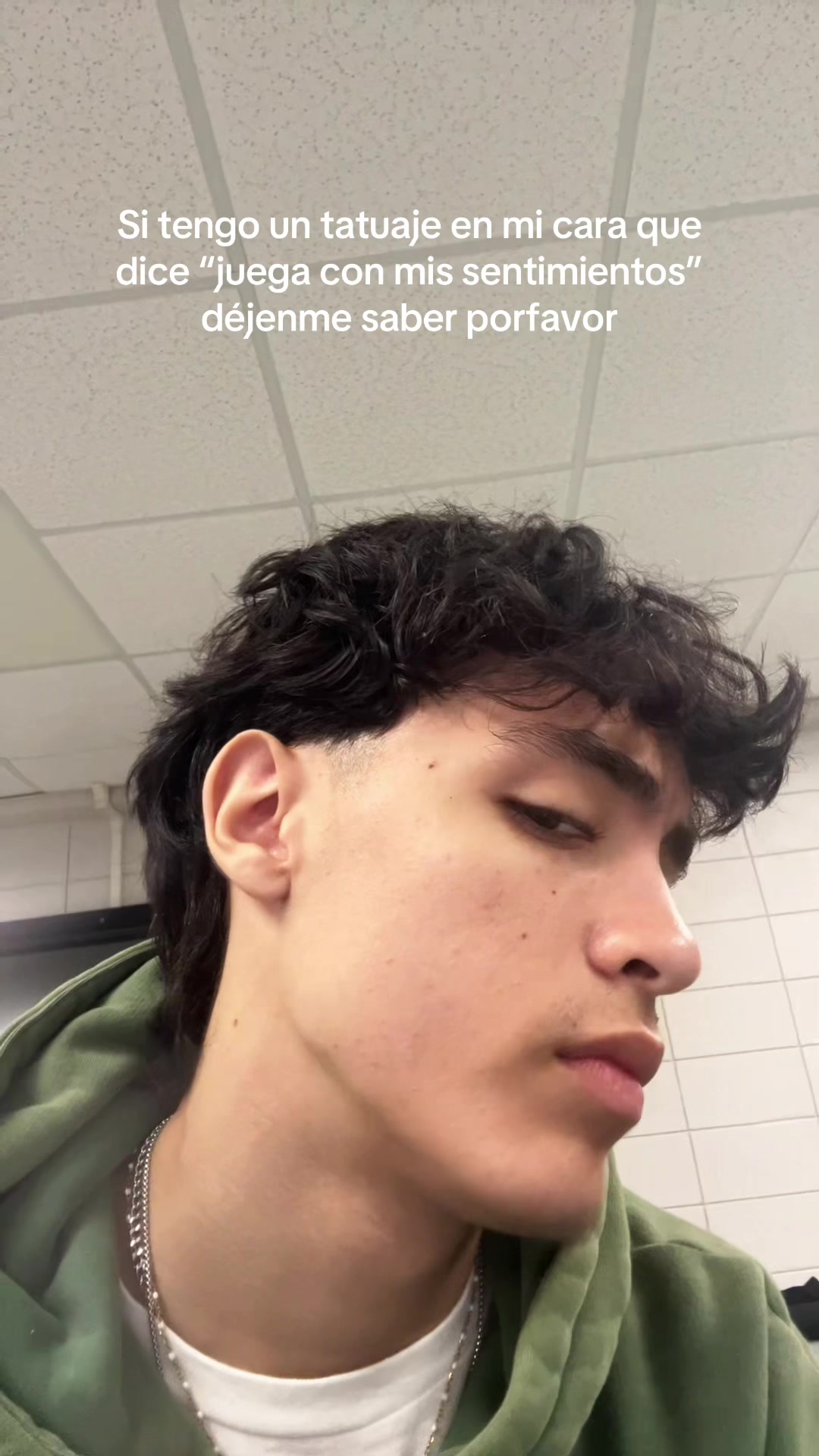 @VELEZZ
