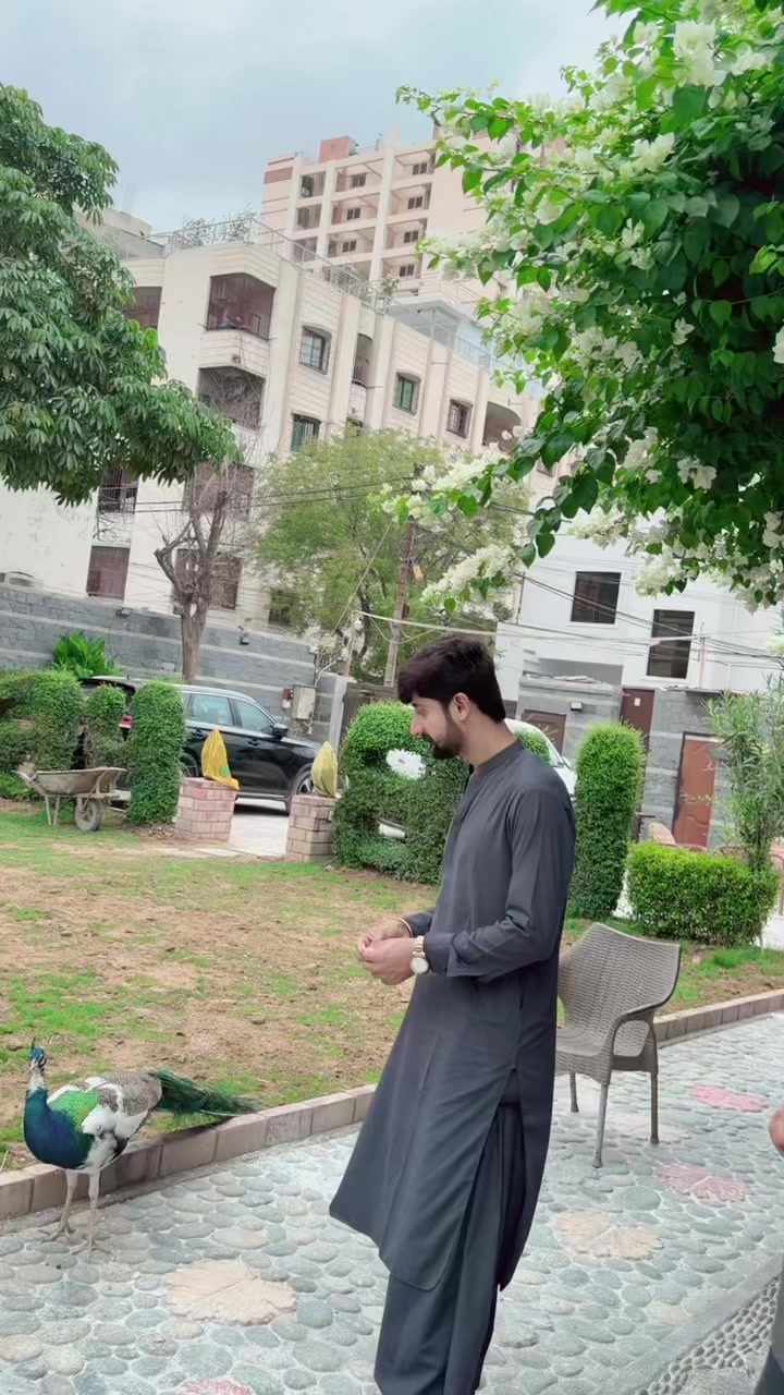 @&hearts;️Zawar Azhar jeelani&hearts;️