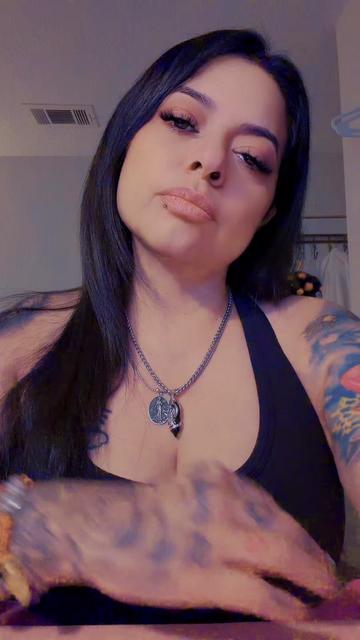 @heatherluvslyrics🧿