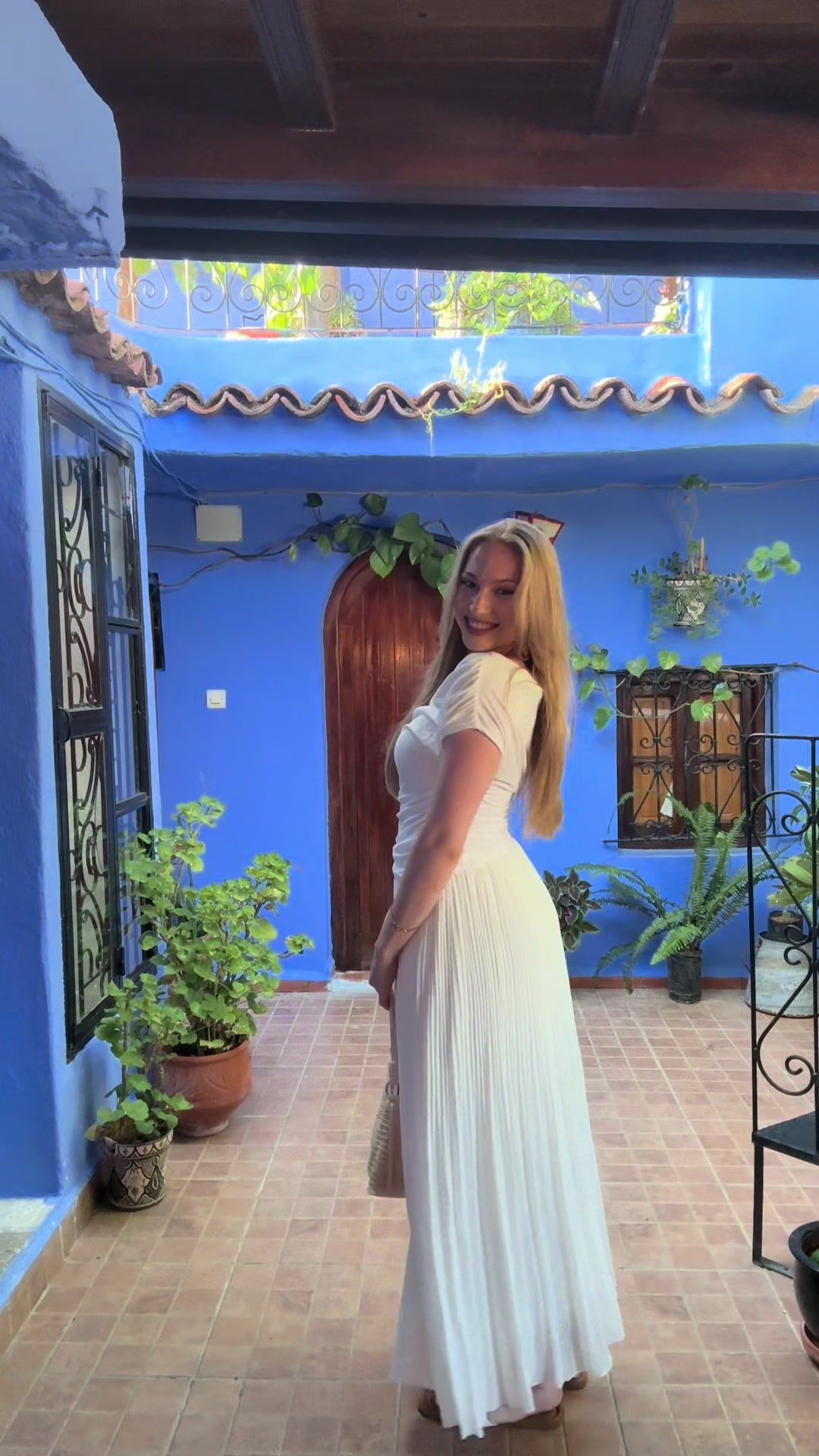 @Isabella