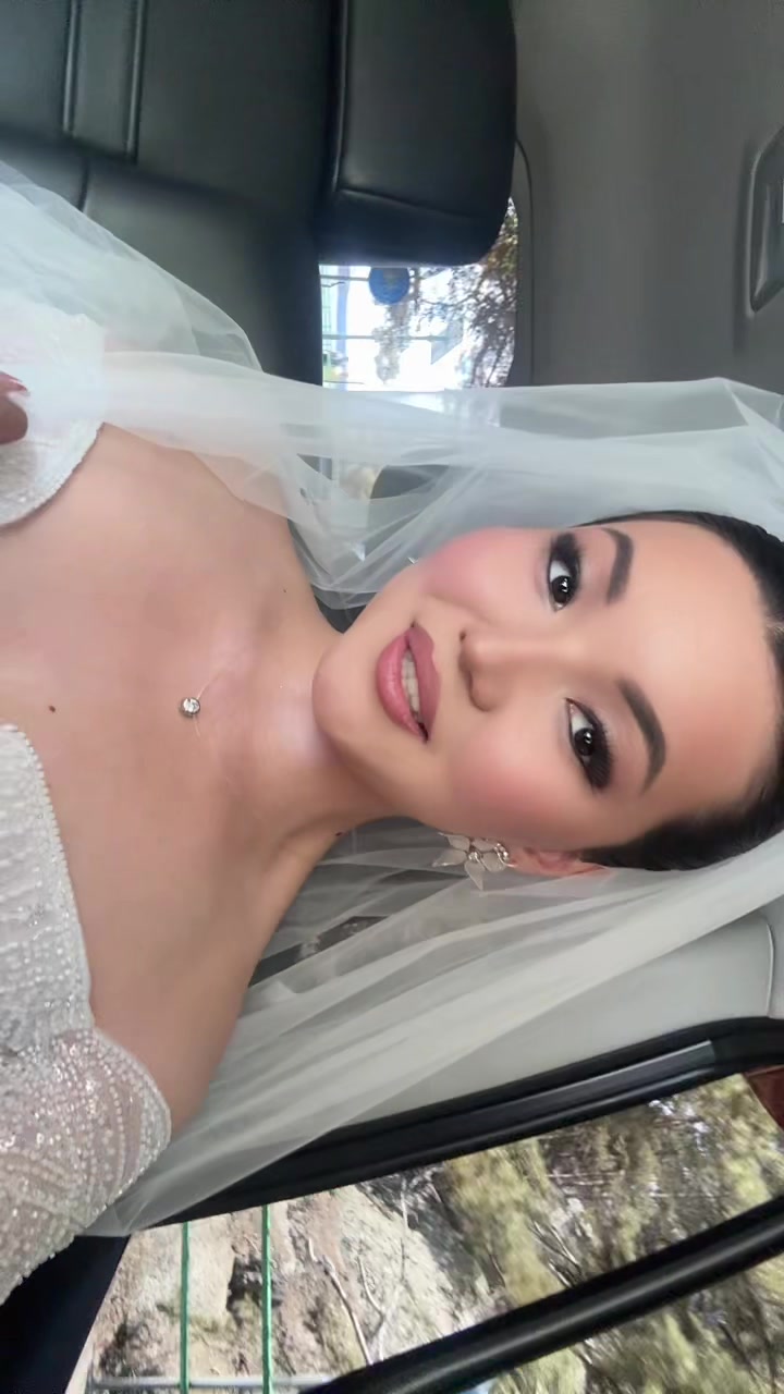 @aaneliiess