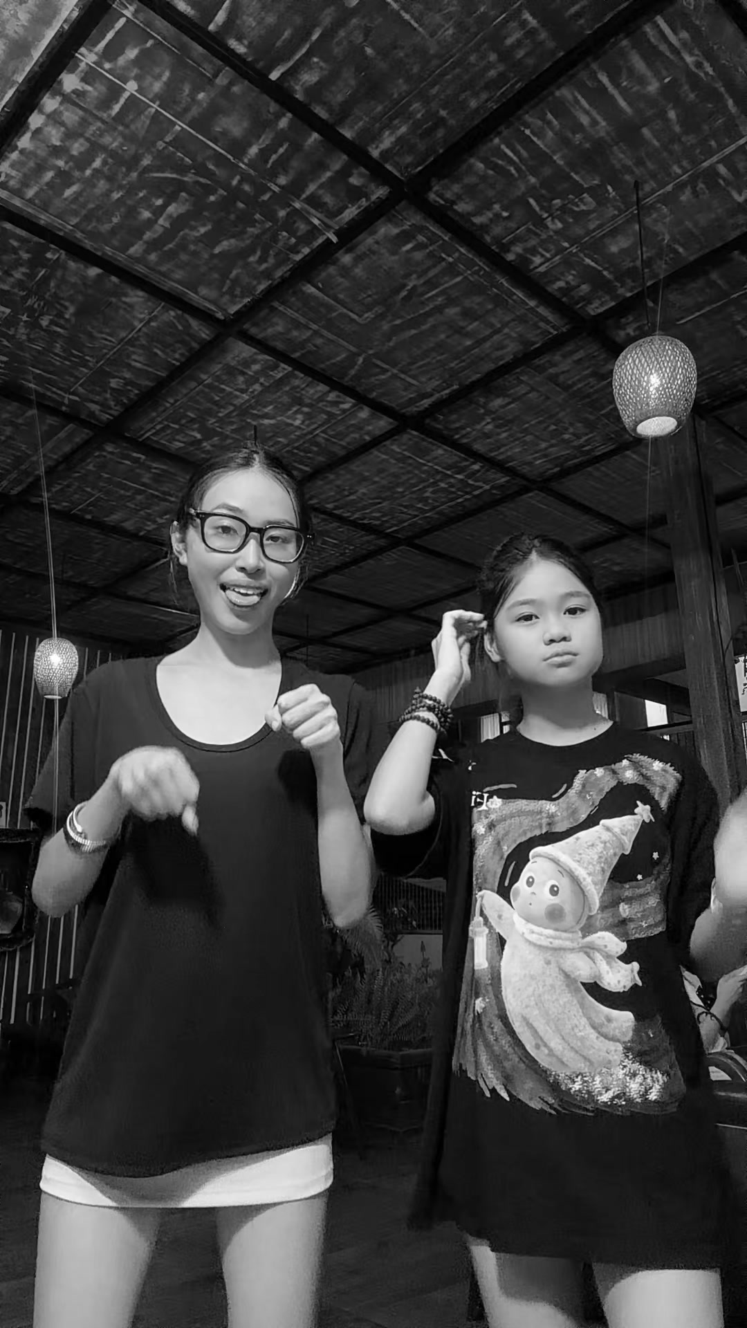 @HOA PHAN
