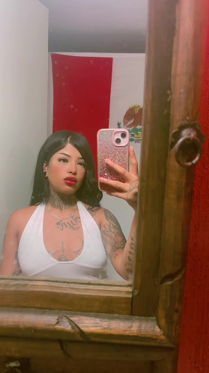 @Roxana🍒