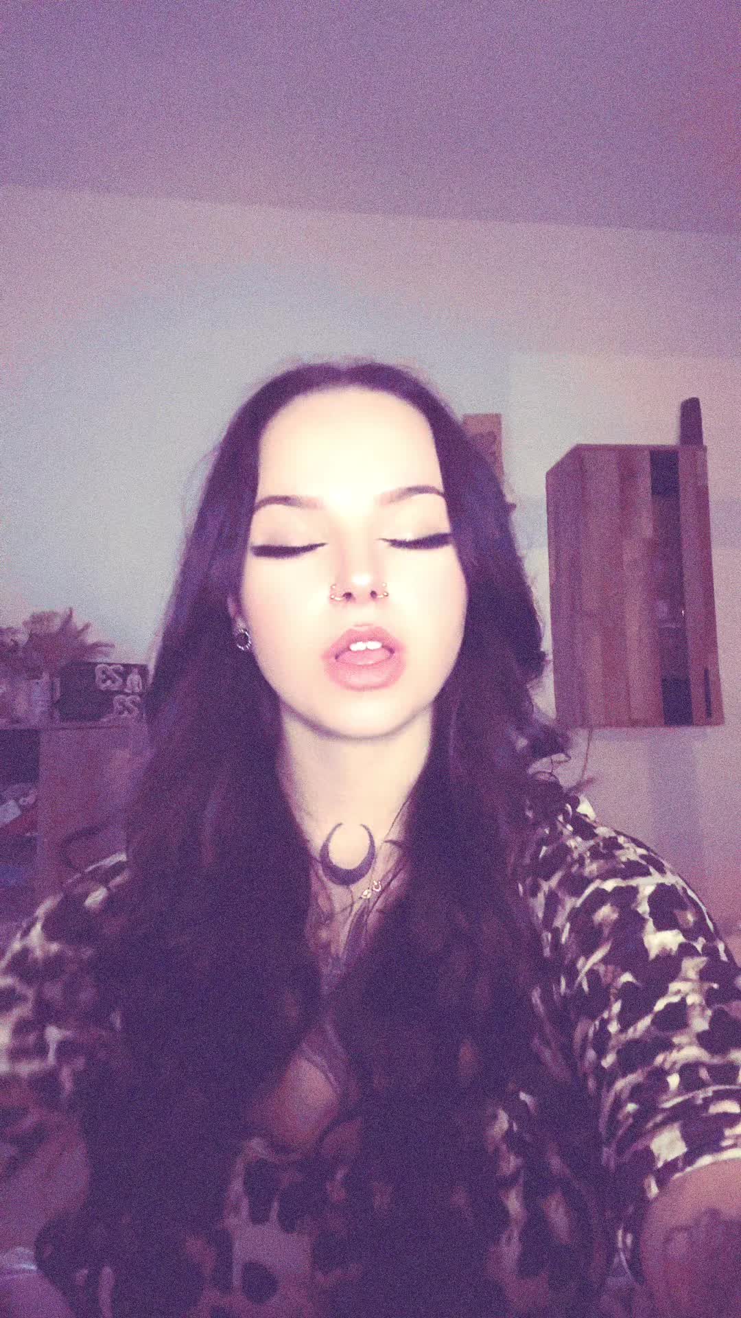 @Francishinz