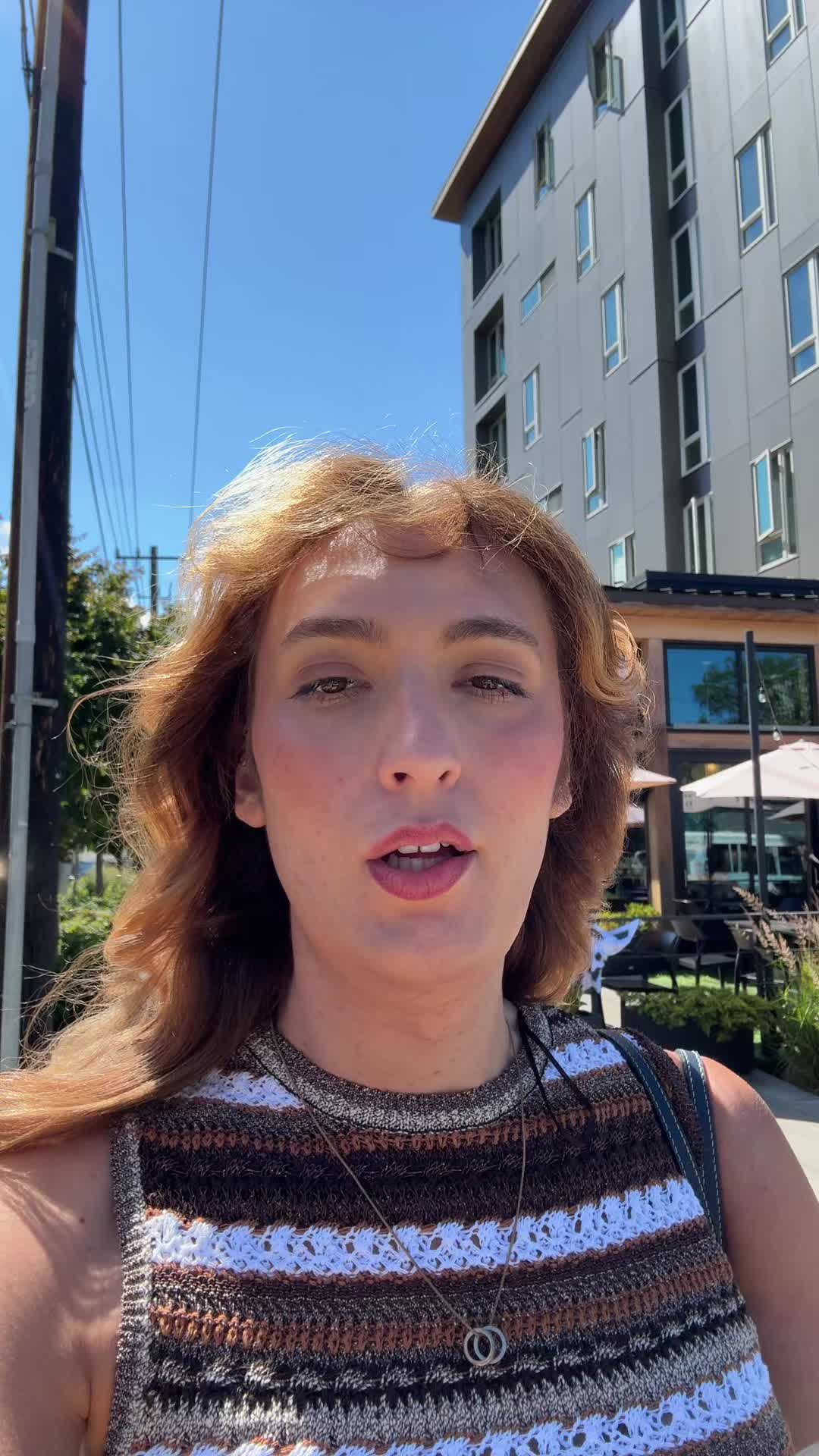 @bee 🐝 | seattle creator