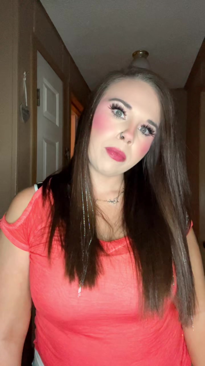 @santaniabrooke