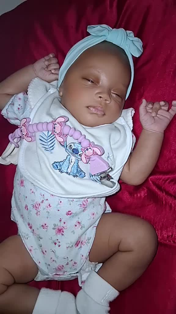 @Mk| MAMA👣💗🩵💕