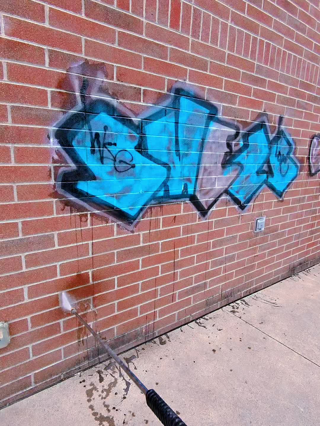 @Jlocworks