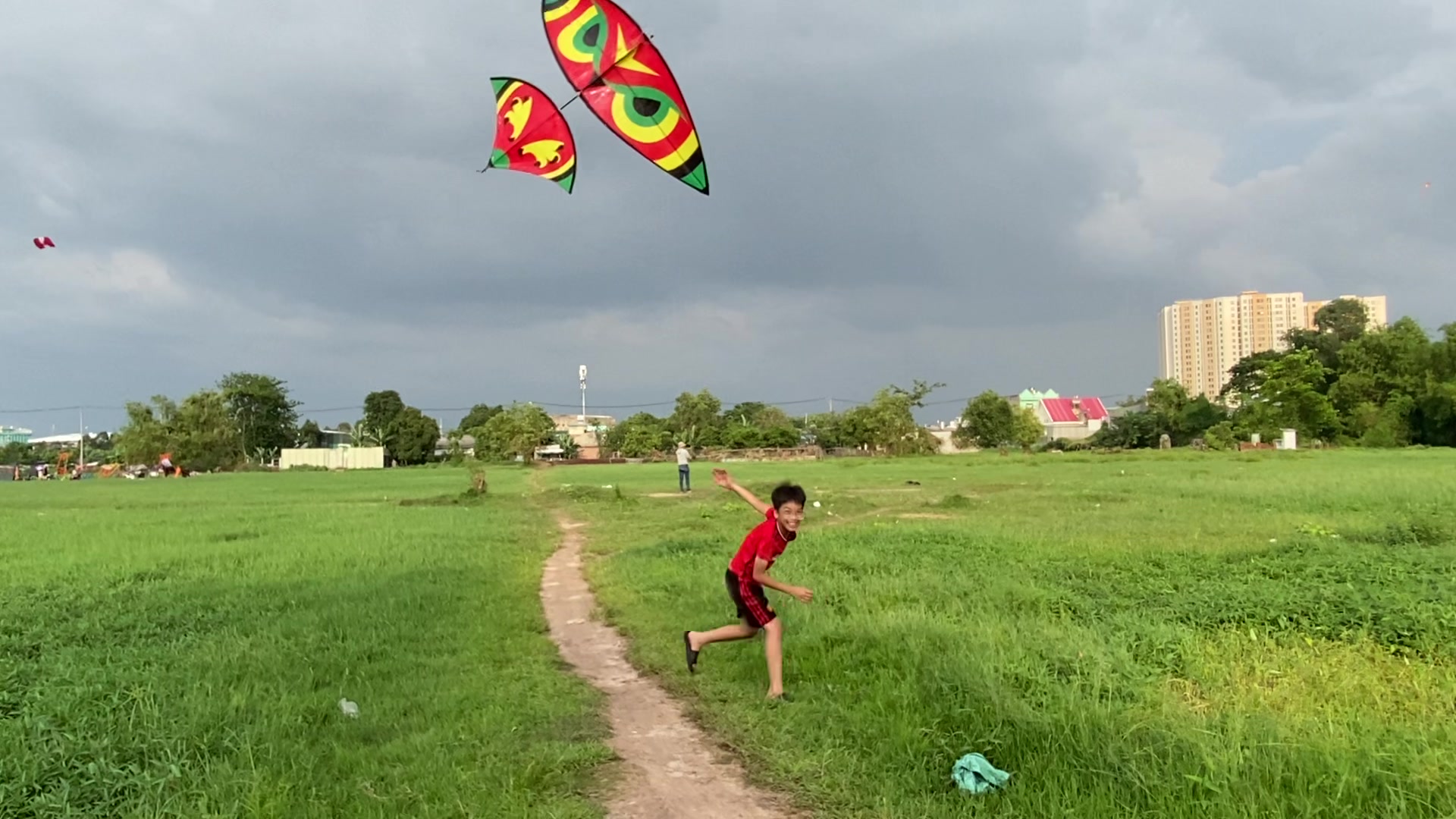 @Thả diều c&ugrave;ng Lợi