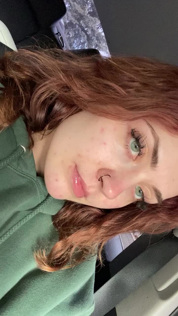 @iconicalivy