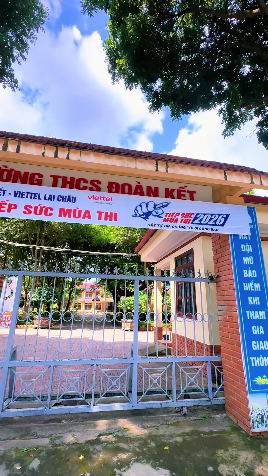 @C&ocirc; Huyền Ngữ Văn
