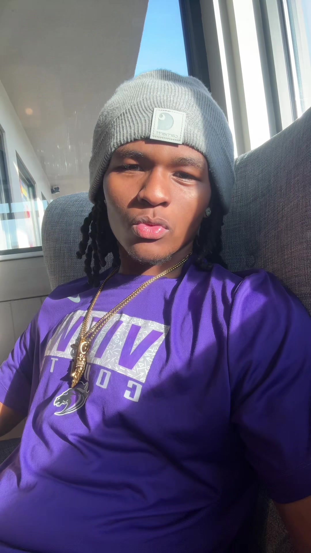 @5foot9lyingdreadhead