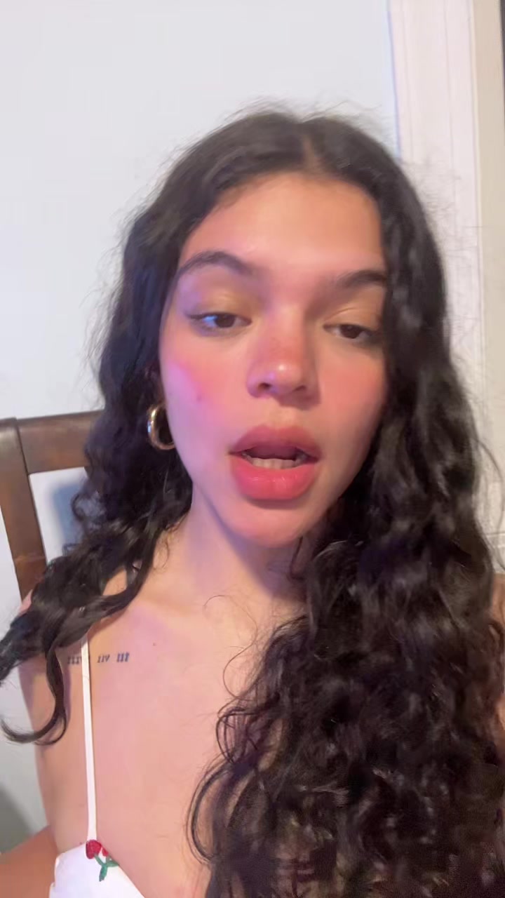 @Daniella🩷🌸🍒🌴