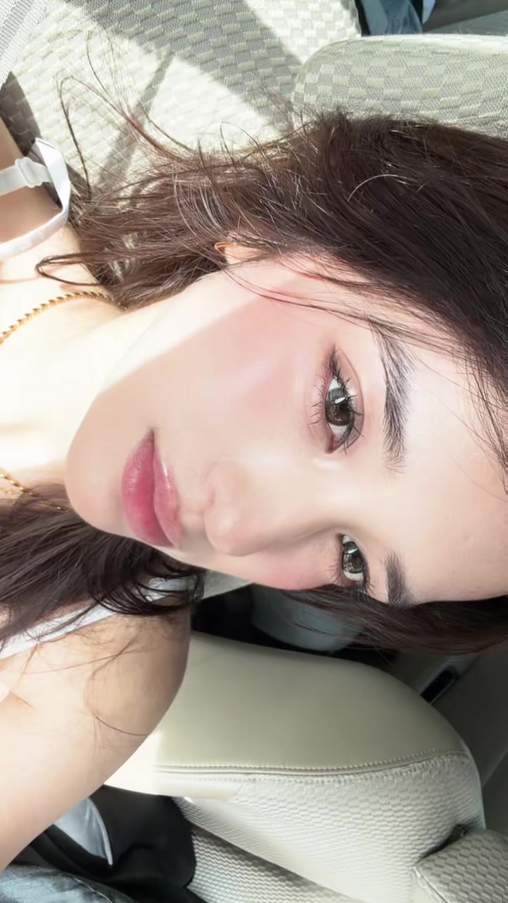 @saya
