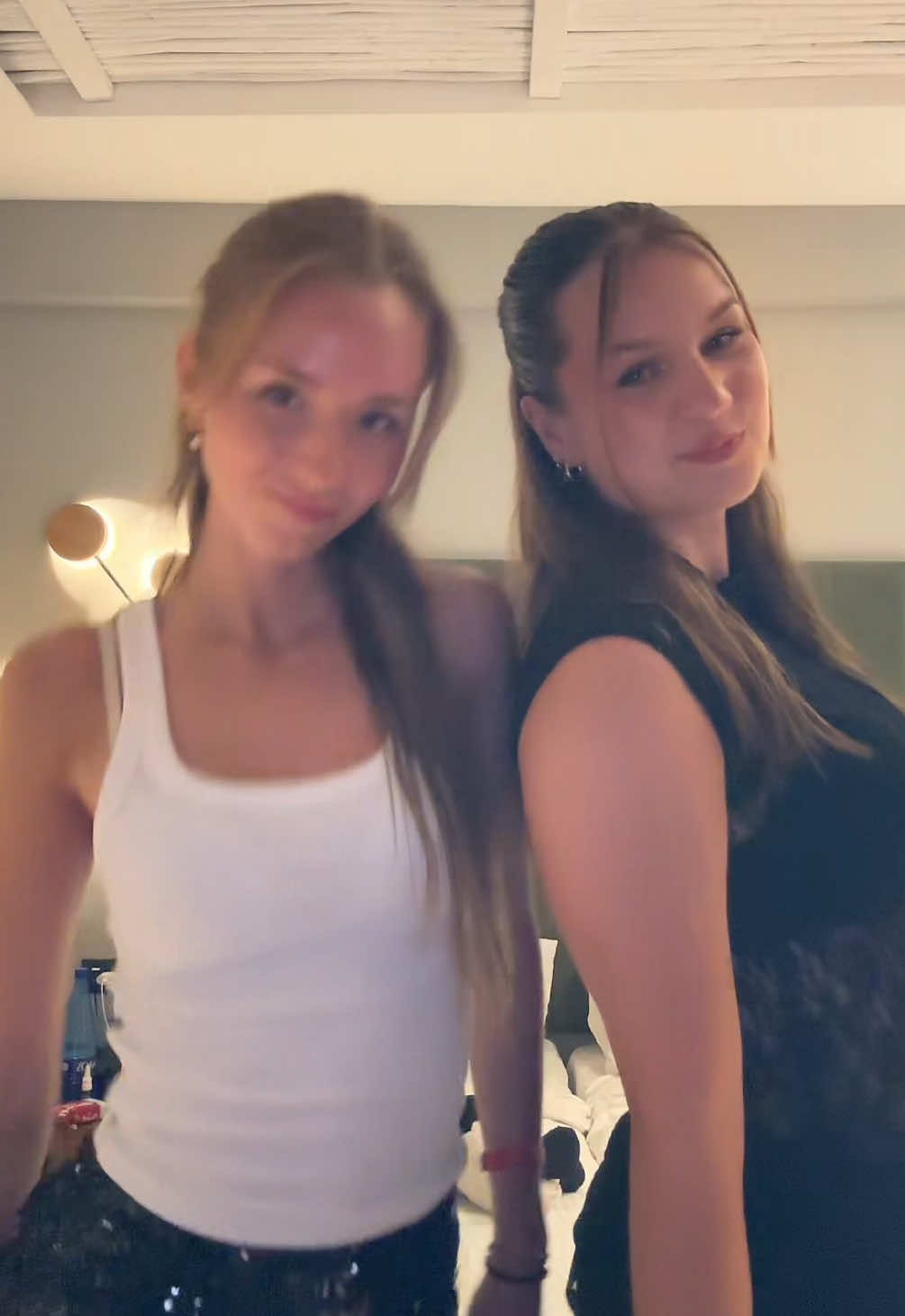 @genialyxx