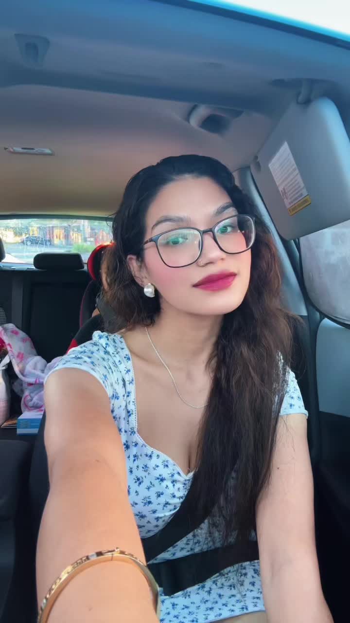 @Aawaj‼️🫂👭🤝