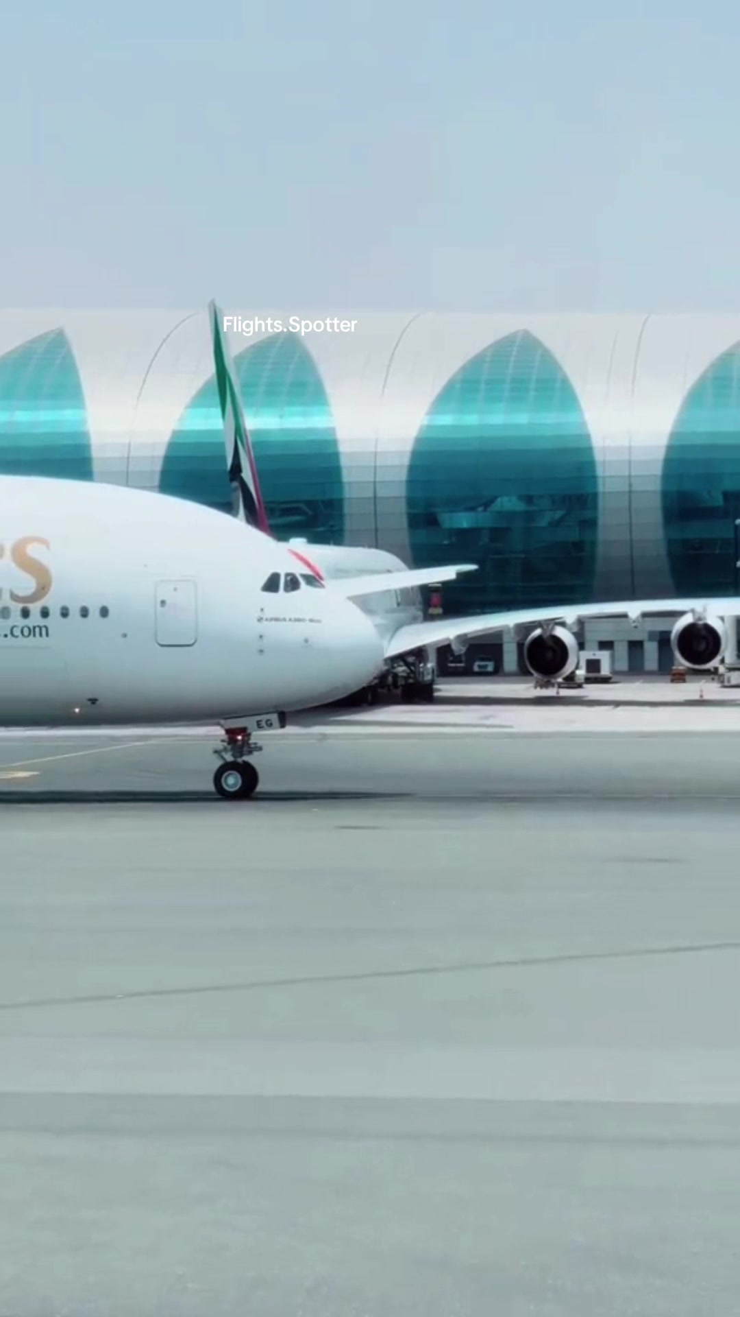 @Flights.spotter 🇦🇪