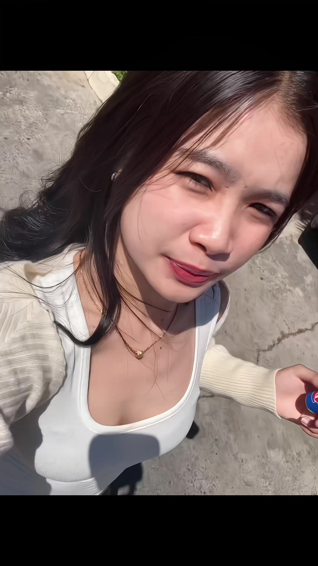 @Z’nich๐ฉโ๏ธ