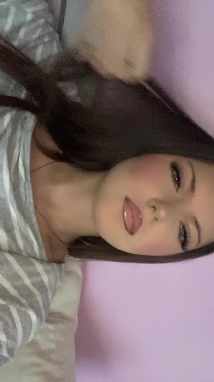 @๐ท.๐๐๐