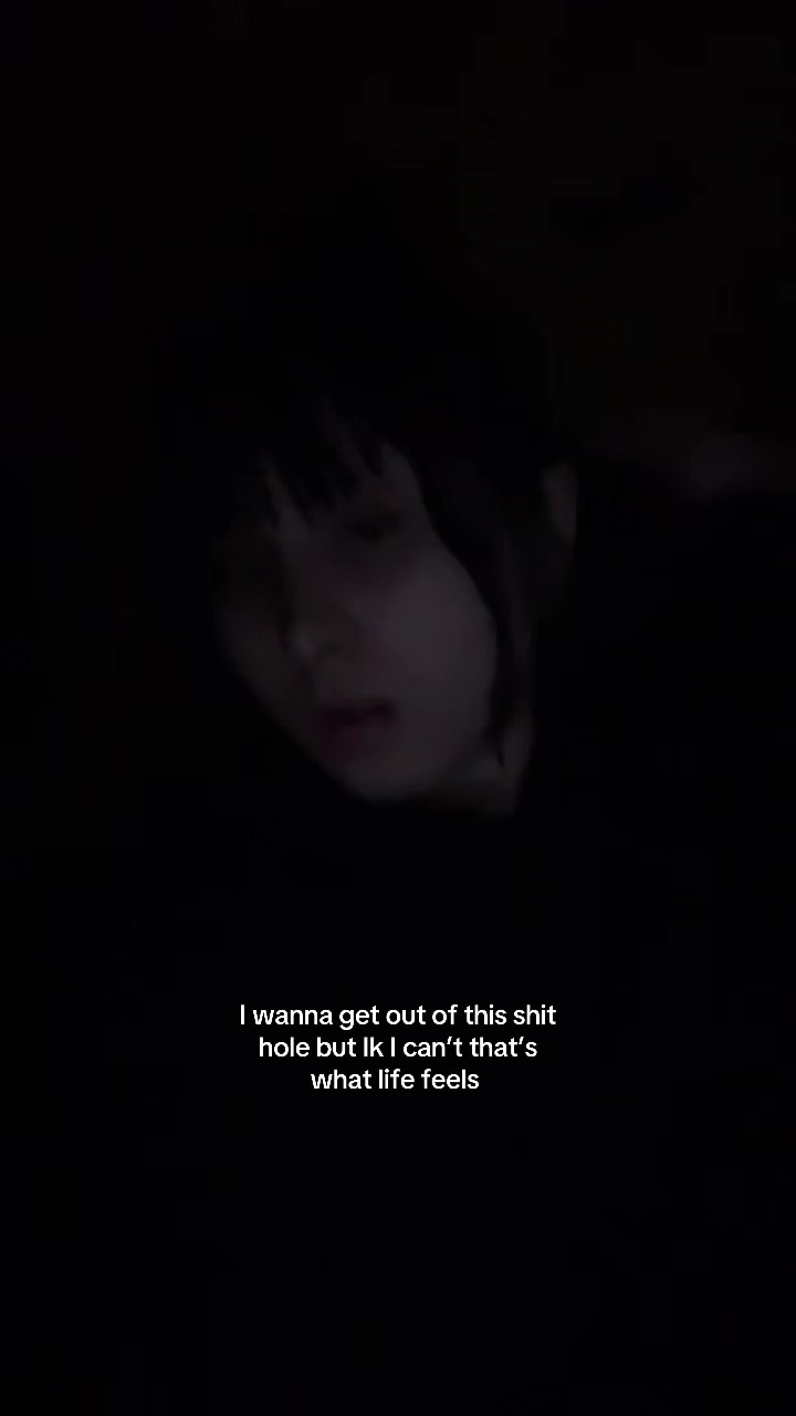 @spookygoth20