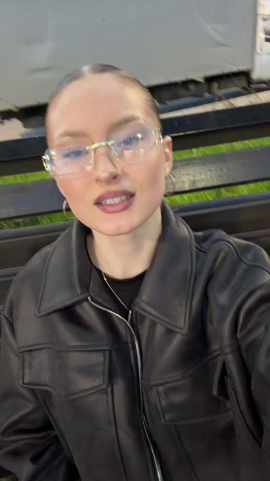 @KARINA