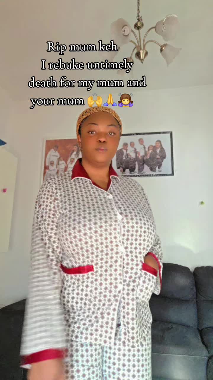 @⚡𝕆𝔽𝔽𝕀ℂ𝕀𝔸𝕃𝕐👸ℝ𝕆𝕊𝔼⚡🦅