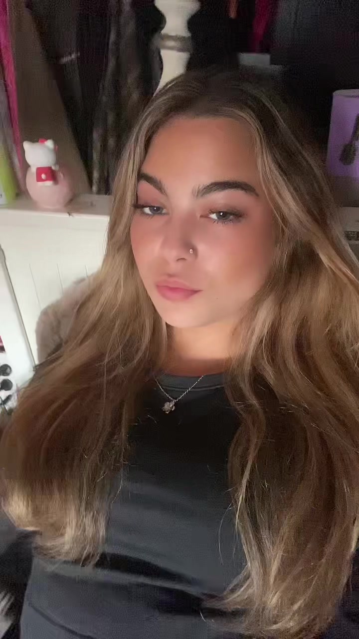 @Liv <3