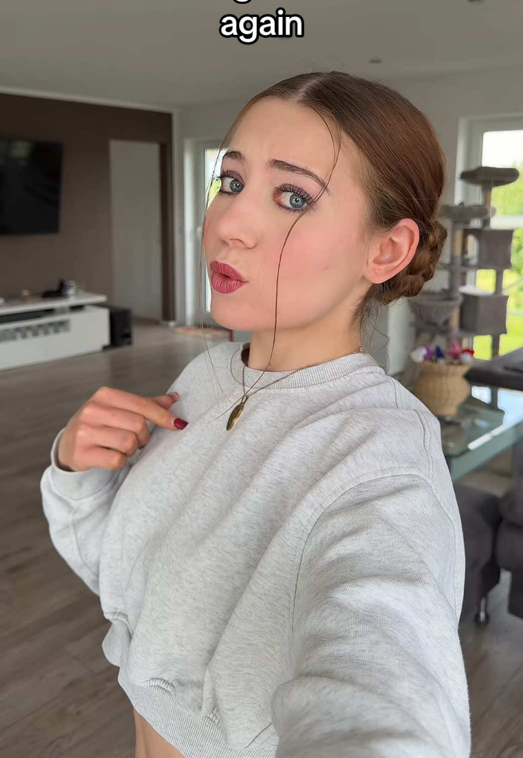 @LUNAAA