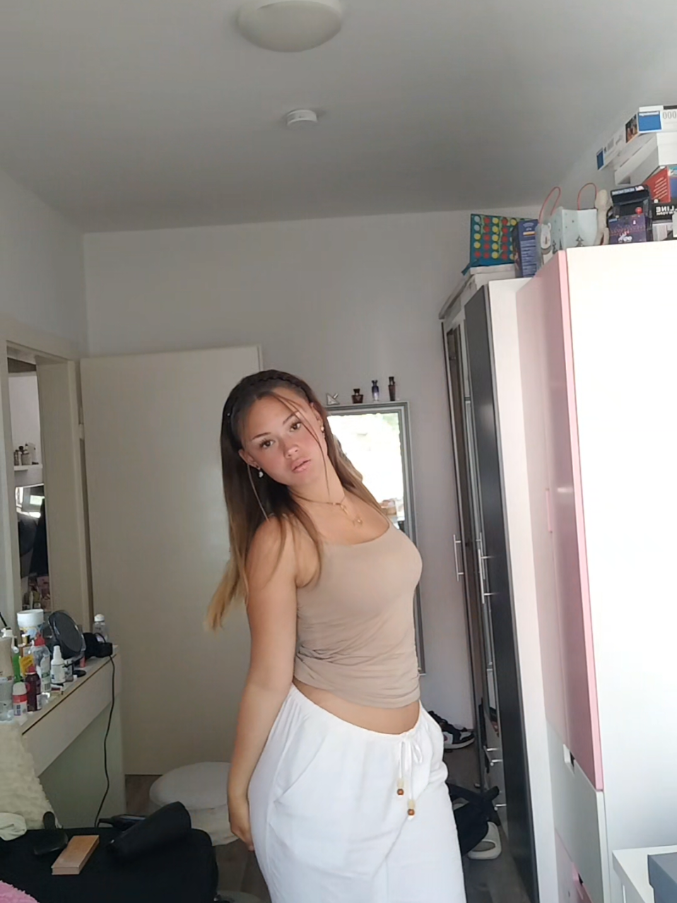 @𝑲𝑯𝑨𝑳𝑬𝑰𝑳𝑨