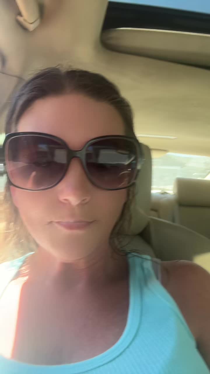@kellyintherawrr🦖&trade;️