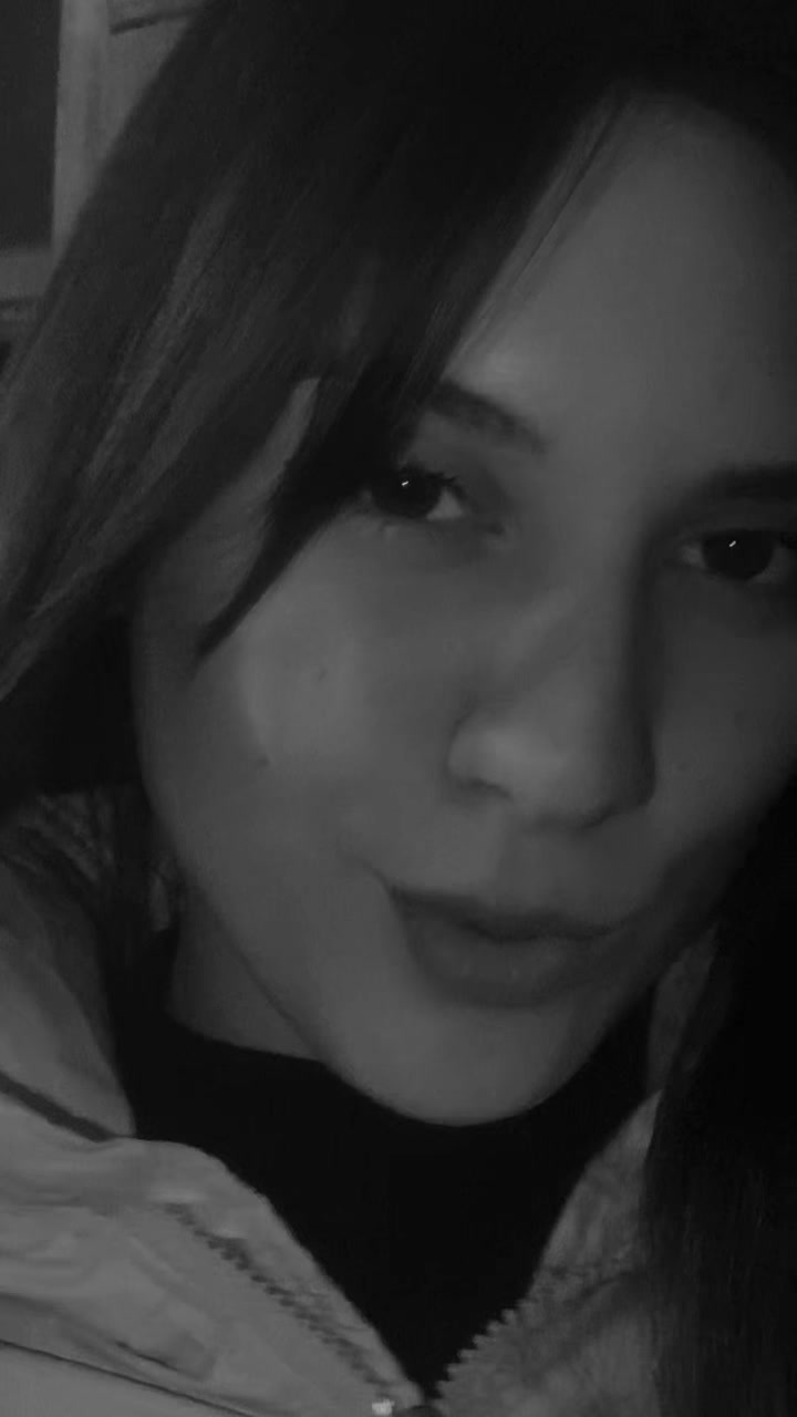 @Di🖤