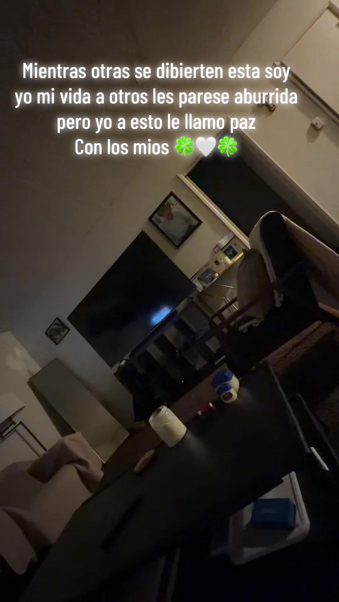 @Capricornio🖤🥶
