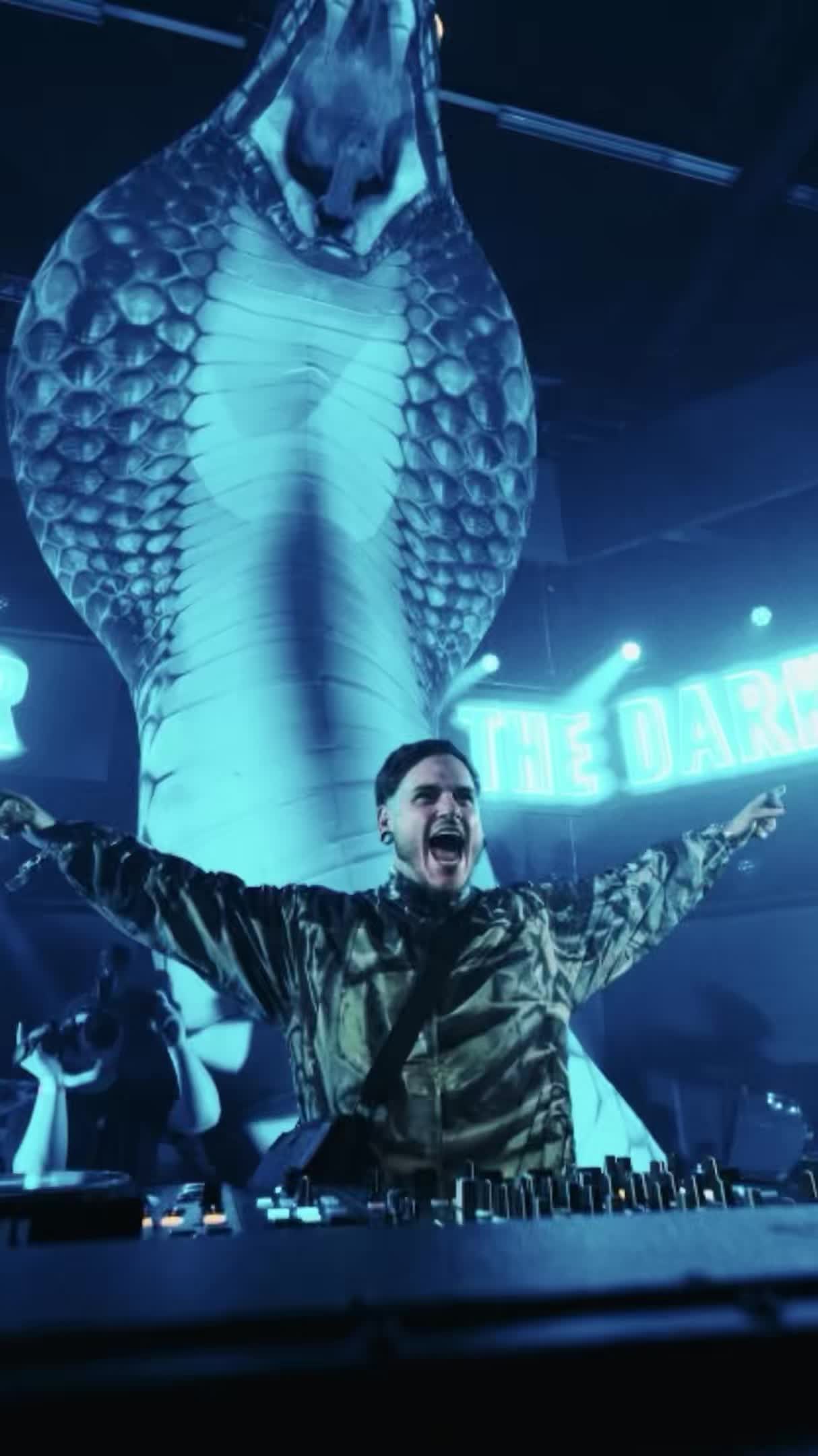 @𝐓𝐇𝐄 𝐃𝐀𝐑𝐊 𝐇𝐎𝐑𝐑𝐎𝐑